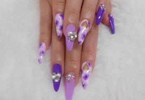 パープルネイル