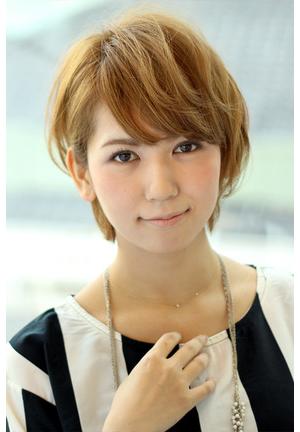 大人フェミニンショート